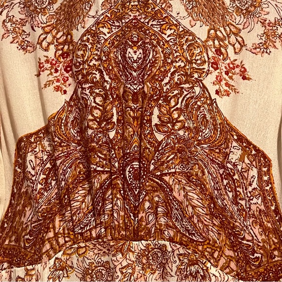 Free People Lady Luck Cut Out Back Bell Sleeve Tunic Top - Picture 10 of 11